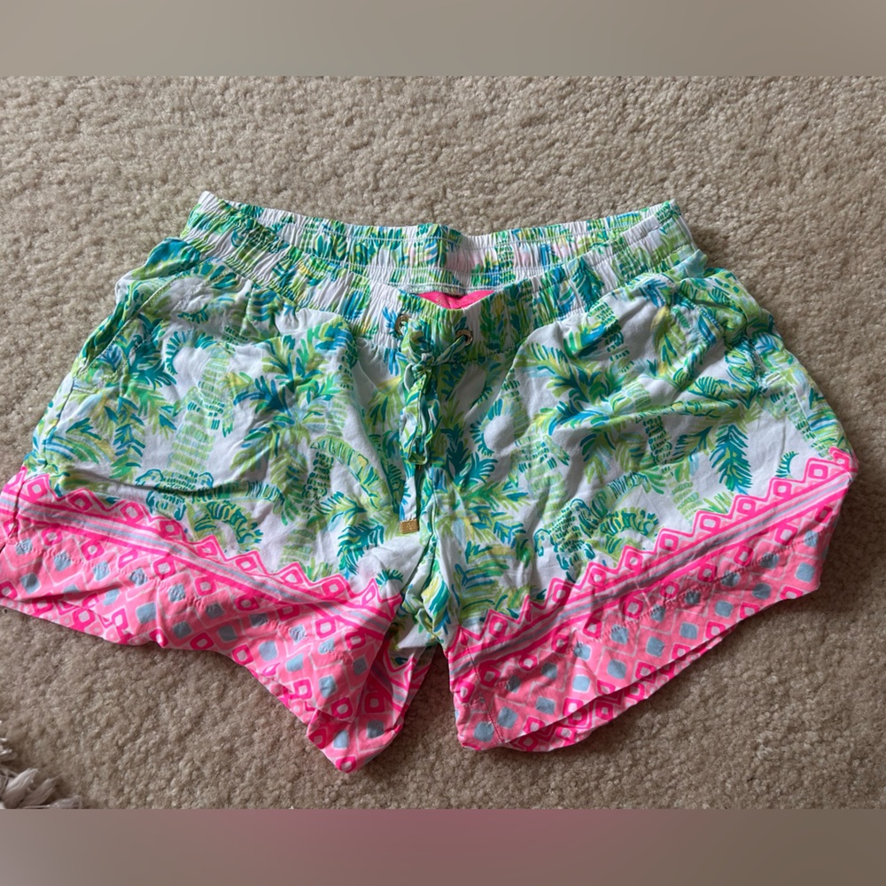 Lilly Pulitzer Flow shorts